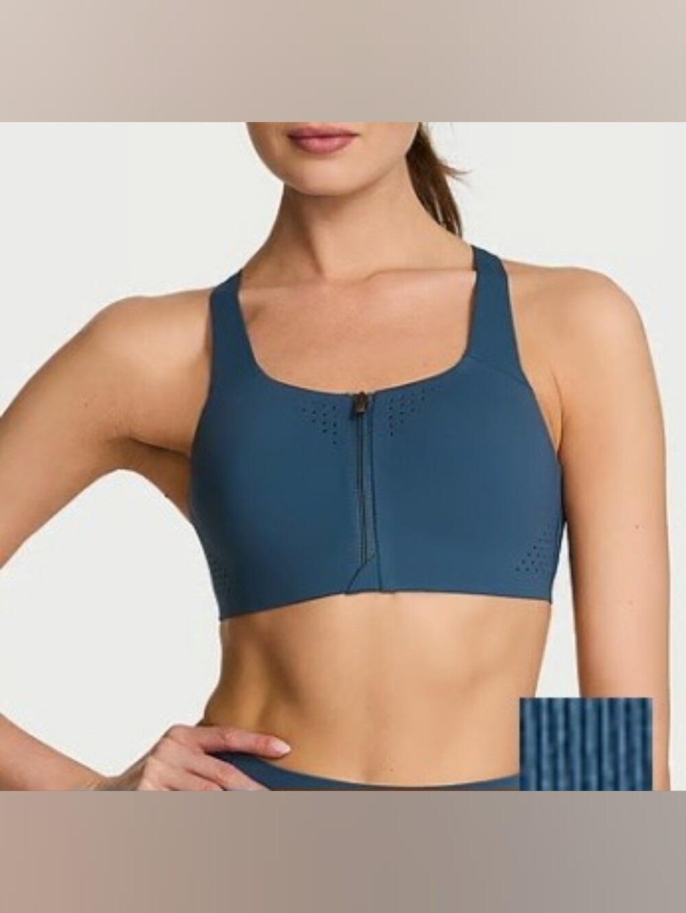 Victoria's Secret VSX Featherweight Front-Close Sport Bra